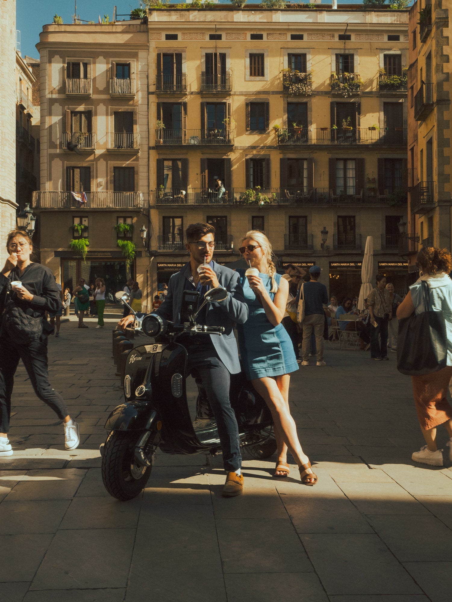 Romantic date in Barcelona during Vespa ride